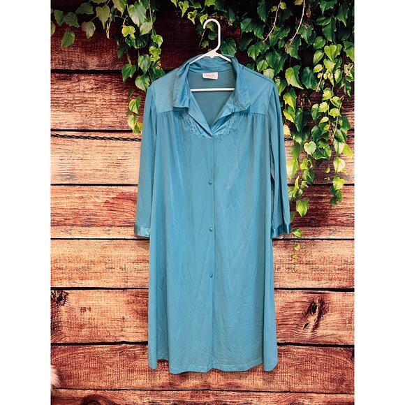 Vintage Vanity Fair Turquoise Blue Lace Nightgown Pajama Sleep Shirt USA XL - Picture 1 of 5